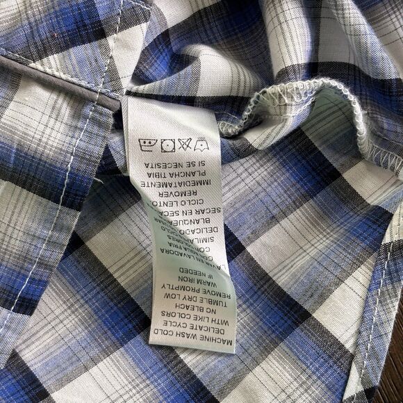 Roper Embroidered Western Top Women Size Medium Blue Plaid Pearl Snap - Picture 9 of 9